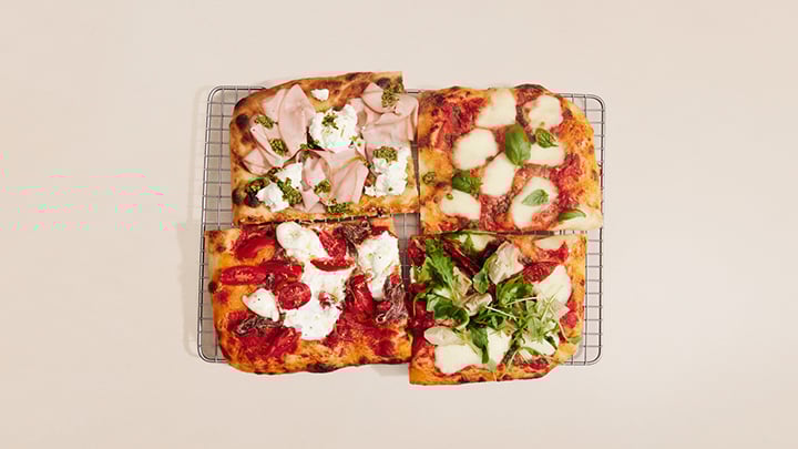 Pizza al taglio – pizza by the slice